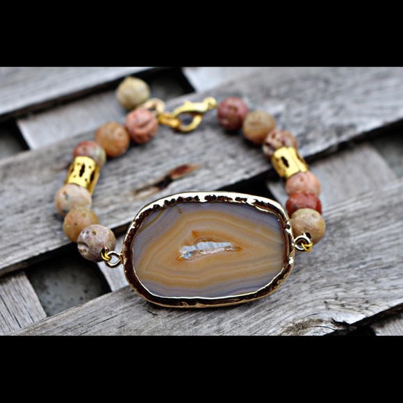 Bracelets - Picture 4 of 4